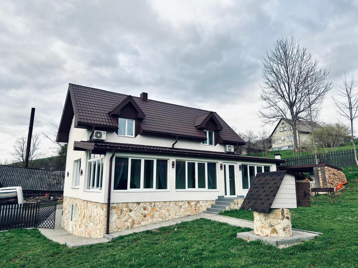 Вілла Смерекова Хата Pilipets Esterno foto